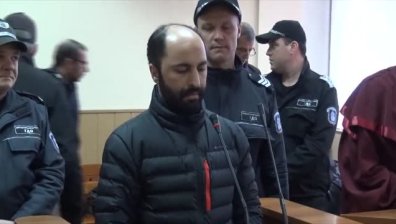 Съдът в Пловдив остави в ареста издирвания за тероризъм мароканец