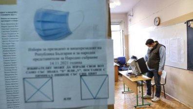 Груби нарушения в Турция: Членове на СИК гласували вместо избирателите?