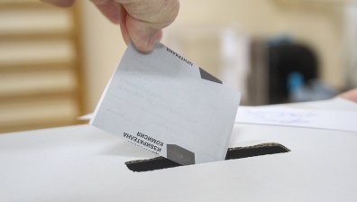 ЦИК с уточнение кои българи няма да могат да гласуват на евроизборите