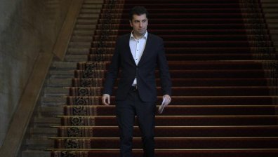 Кирил Петков на посещение в Румъния