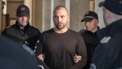 Отложиха делото срещу полицаите, ескортирали Димитър Любенов