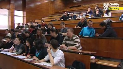 Три причини, поради които младите не могат да си намерят работа