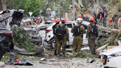 Иранска ракета удари жилищен район в Израел