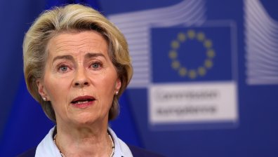 Официално: ЕС одобри 11-ия пакет санкции срещу Русия