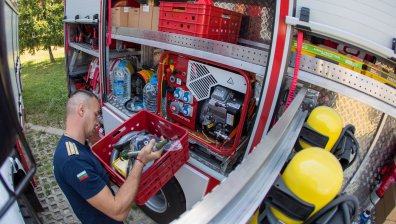 30 тежки катастрофи и 141 пожара са станали в страната през изминалото денонощие