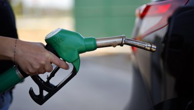 Цената на петрола скочи до най-високите си нива от 2022 г.