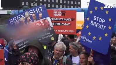 Улиците на Ливърпул се препълниха с протестиращи срещу Brexit