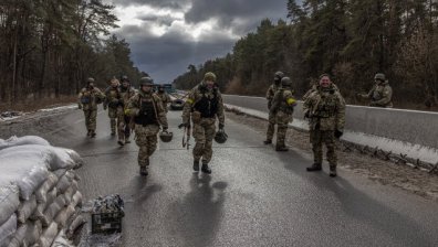 Великобритания: Русия използва десантчици като части за бързо реагиране