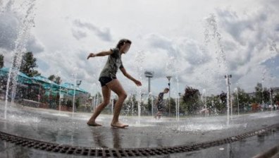 Десетки сигнали за прегряване в жегата са получени в Спешния център в София