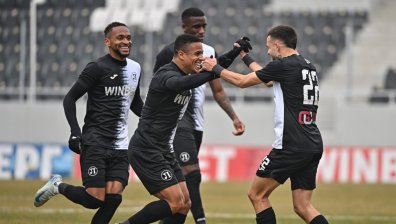 10 от "Локомотив" (Пд) си тръгнаха с точка от гостуването на "Хебър"