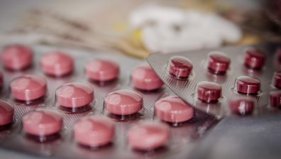 Имунолог: Не пийте противовирусни препарати без бърз тест