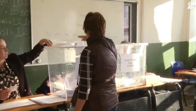 Ахмед Доган събра над два пъти повече гласове от Делян Пеевски в Турция