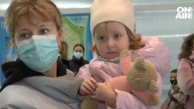 Морската гара в Бургас се напълни с украински бежанци, търсещи работа, училища и градини