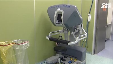 За първи път у нас робот асистира в три операции