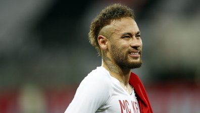 Nike прекрати договора си с Неймар заради сексуален тормоз