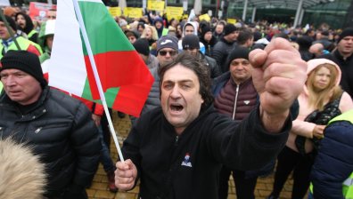 Ресторантьорите: НАП ни атакува с изопачени данни за 4,6 млрд. лв. и внесени 7 млн. лв. ДДС