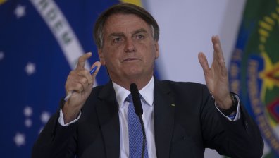 Бразилският президент иронизира Леонардо ди Каприо след призив младите да гласуват