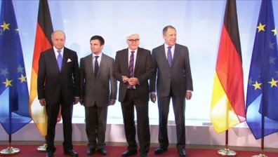 Украйна, Германия, Франция и Русия обсъдиха мерки за справяне на кризата в Украйна