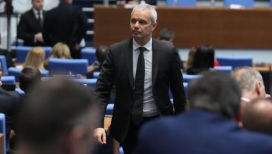 Костадин Костадинов: Няма да имаме реален глас в Еврозоната