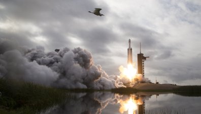 Разрешиха на SpaceX да изстреля отново Starship, планират тестов полет в петък