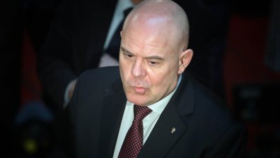 Гешев пита: Убийството на Алексей Петров не е ли естествено продължение на "политическия процес"?