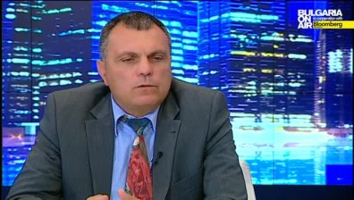 Въпросите за референдума ще претърпят лека корекция: Момчил Дойчев