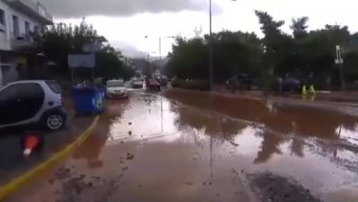 Извънредно положение в Гърция след наводненията