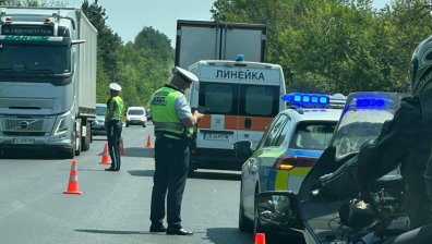 Две жени пострадаха при катастрофа с ТИР на мястото, където загина Сияна (ВИДЕО)