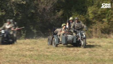 Повече от 100 доброволци се включиха във възстановката на операция "Деве баир"