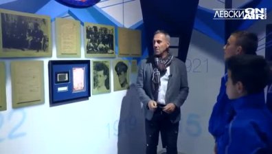 Раздор между феновете на "Левски" в опитите за спасяване на клуба