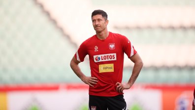 "Барселона" потвърди официално трансфера на Роберт Левандовски