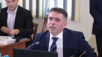 Данаил Кирилов се отказва от мястото си като депутат