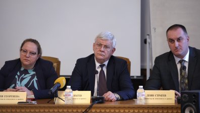 Вътев: Кабинетът отправи ново предложение към зърнопроизводителите