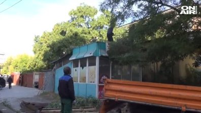 Отново събарят незаконни постройки в "Столипиново"
