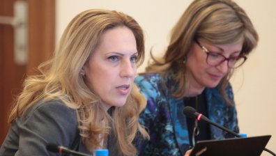 Николова: Като сигурна дестинация България е готова за гости от Русия