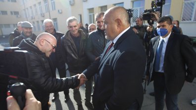 Трусовете вдясно и различният прочит на загубите след вота
