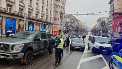 Протест пред НС и блокирано движение в центъра на София