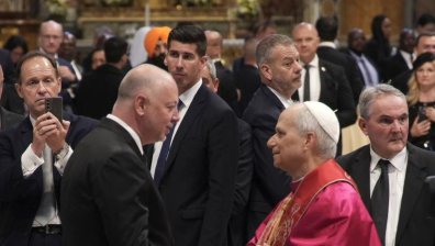 Премиерът Желязков поздрави папа Лъв XIV и му пожела дълголетие