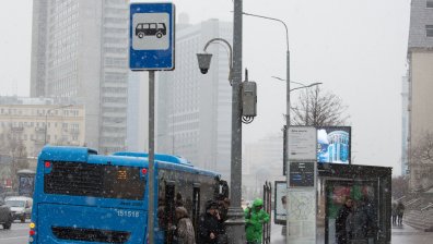 Убиха мъж в Русия, помолил пътници в автобус да сложат маски