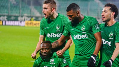 "Лудогорец" се измъчи срещу "Розова долина", но вече чака "Левски"