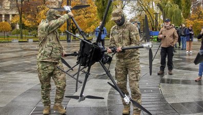 Русия е нанесла умопомрачителен брой удари на Украйна, Зеленски видя метални чудовища
