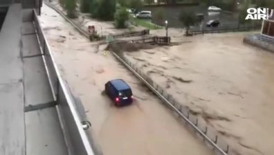 Проливни дъждове откъснаха от света 5 хил. души в Австрия