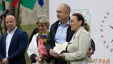 Над 500 деца показаха гимнастически умения в Ямбол, Радев им раздаде награди