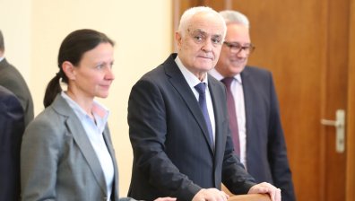 Запрянов обясни присъствието на американските самолети на летище "Васил Левски"