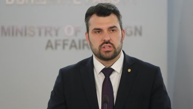 Георг Георгиев призовава правителството да се свърже с българските граждани в Иран