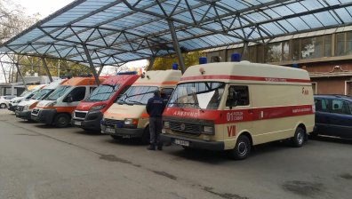 Екипи на МВР и частни линейки се включват в борбата с Ковид-19