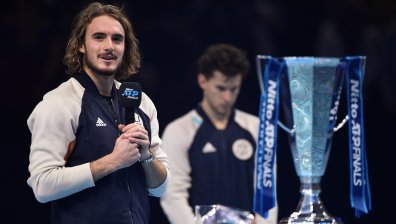 Циципас триумфира в Лондон след зрелищен финал с Тийм