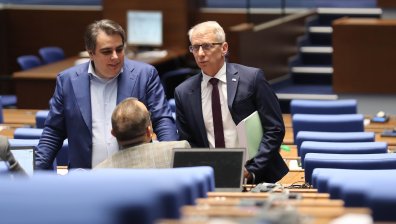 Губим 1,3 млрд. лв., ако НС не приеме спешно 4 законодателни мерки по ПВУ?