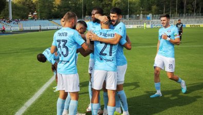 "Арда" буквално подарява билетите за мача срещу "Лудогорец"