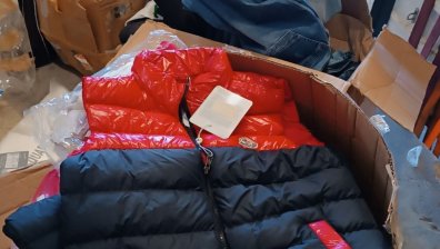 Обиски в Монтана на магазини с дрехи, имитиращи маркови стоки